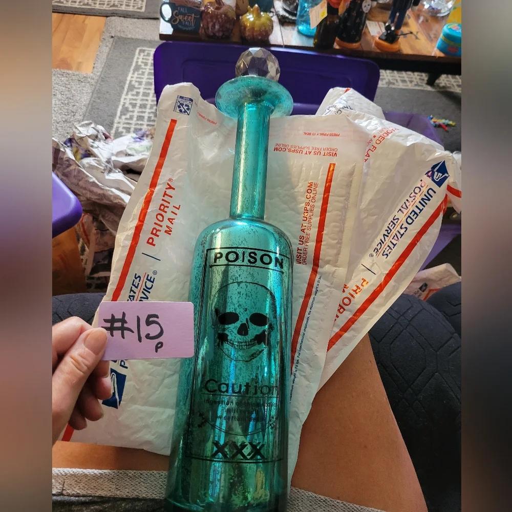 Large glass poison bottle beautiful bottle decoration